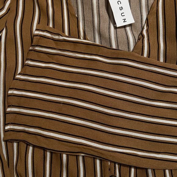 Cute Pacsun Long Sleeve Cropped Top - Picture 5 of 6